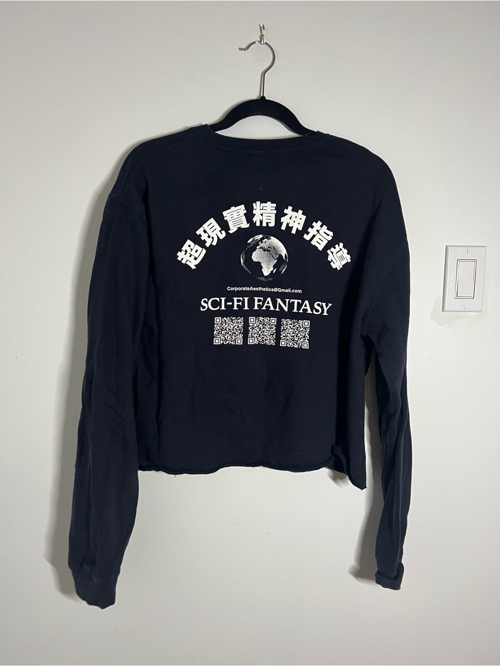 Cropped si fi fantasy crewneck